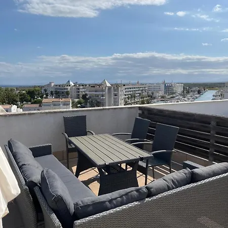 Vue Canal + Roof De 60 M2